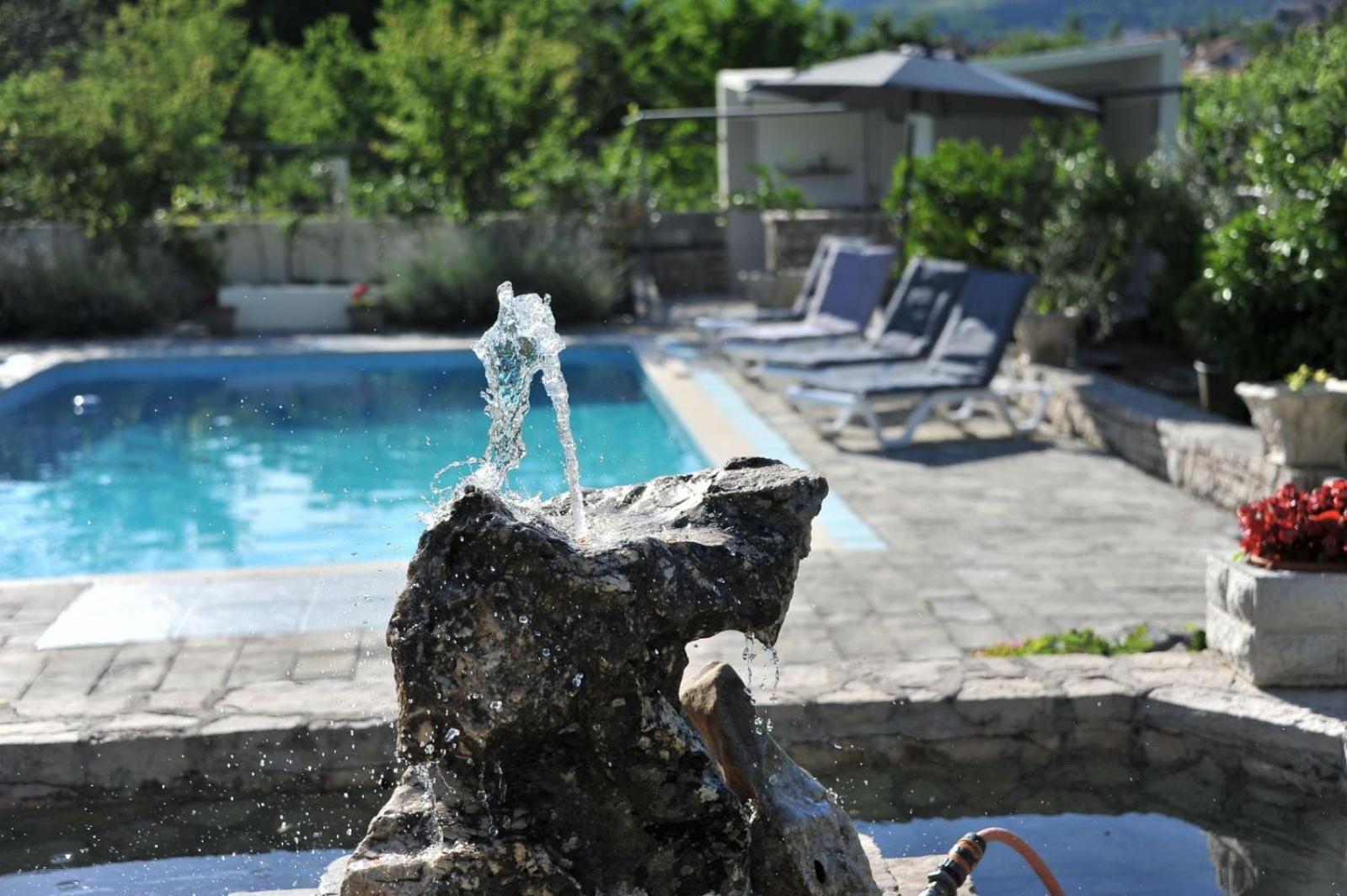 Pool House Maslina Apartamento Mostar Exterior foto