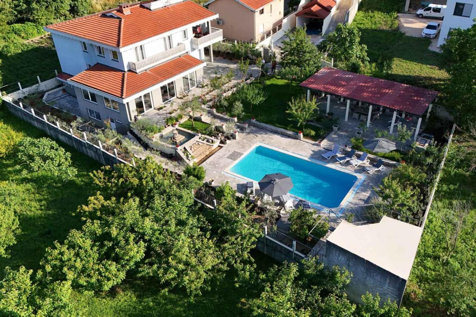 Pool House Maslina Apartamento Mostar Exterior foto