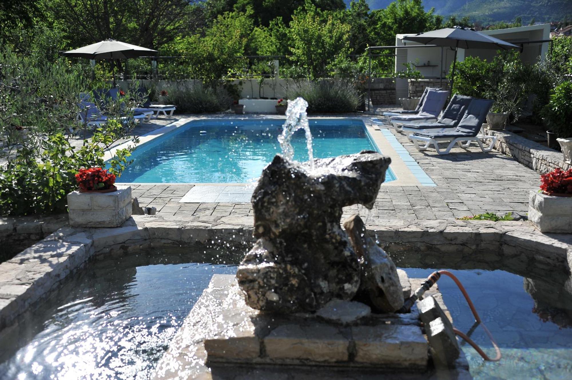 Pool House Maslina Apartamento Mostar Exterior foto